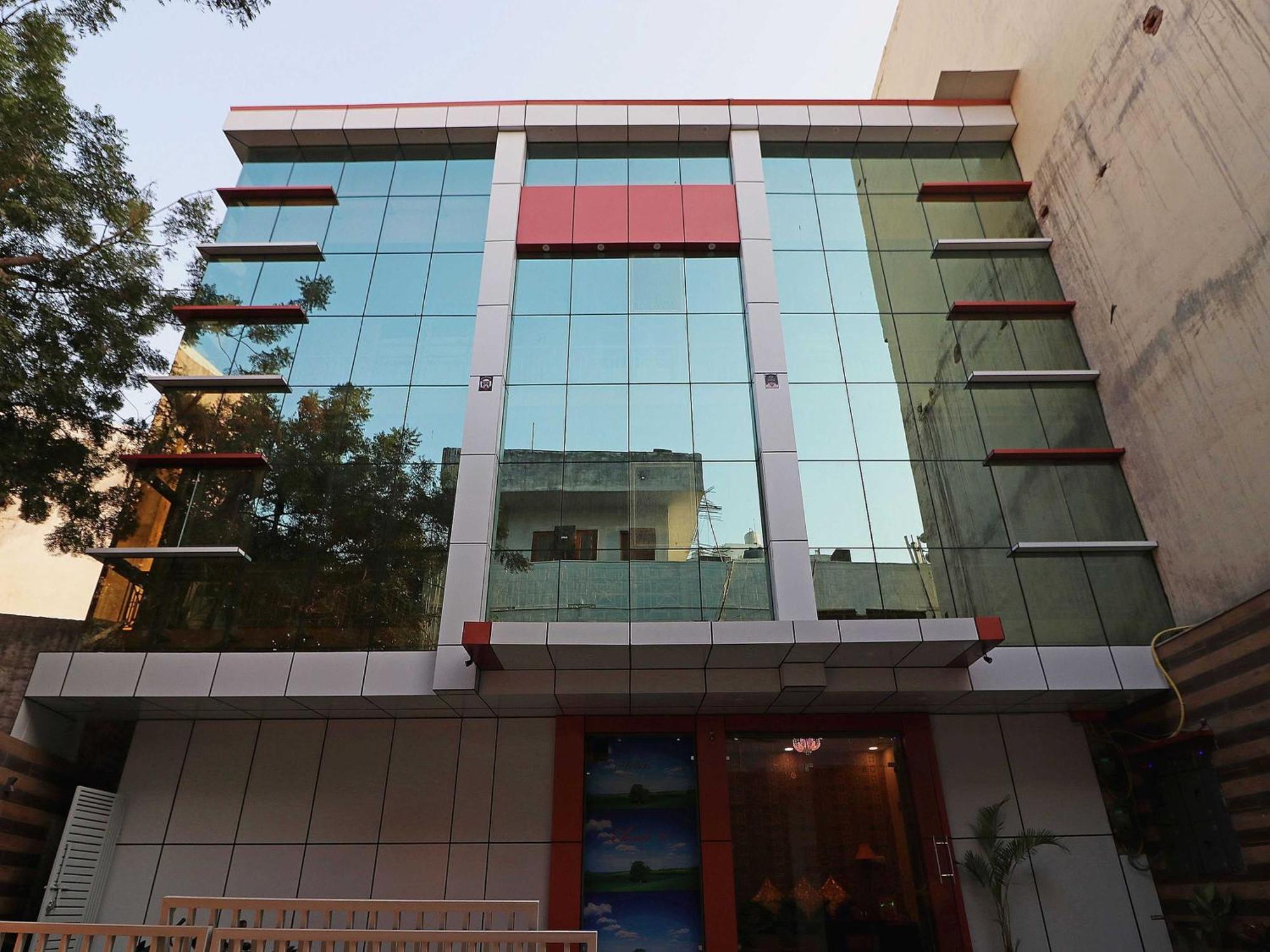Hotel O Cloud Nueva Delhi Exterior foto